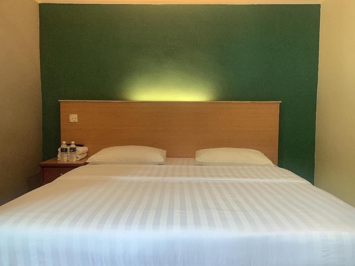 River Park Hotel Сибу Экстерьер фото