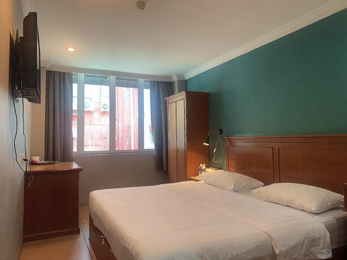 River Park Hotel Сибу Экстерьер фото