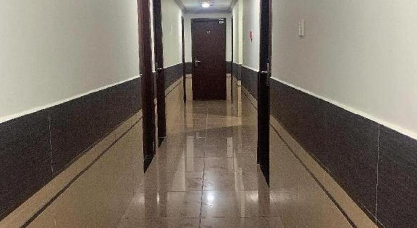 River Park Hotel Сибу Экстерьер фото