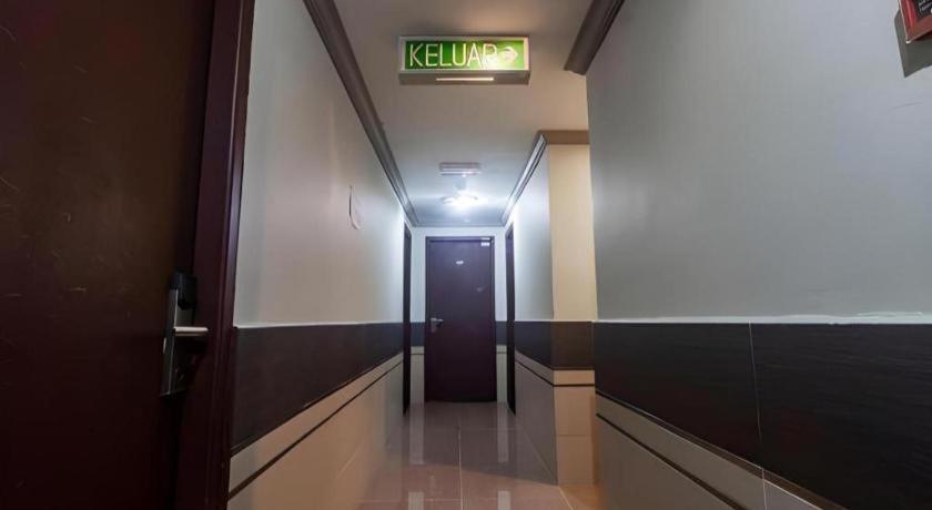 River Park Hotel Сибу Экстерьер фото