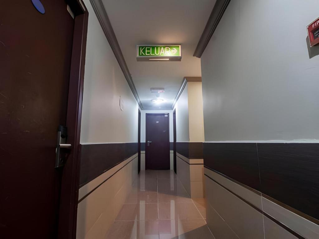 River Park Hotel Сибу Экстерьер фото